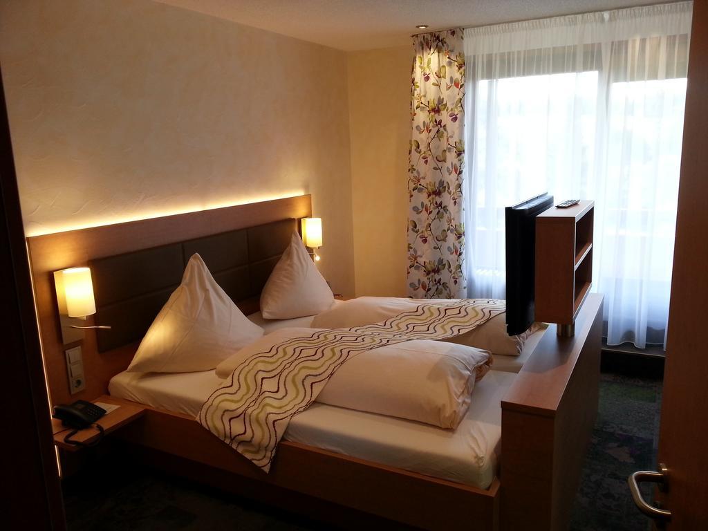 Wellness-Hotel Talblick Шёмберг Экстерьер фото